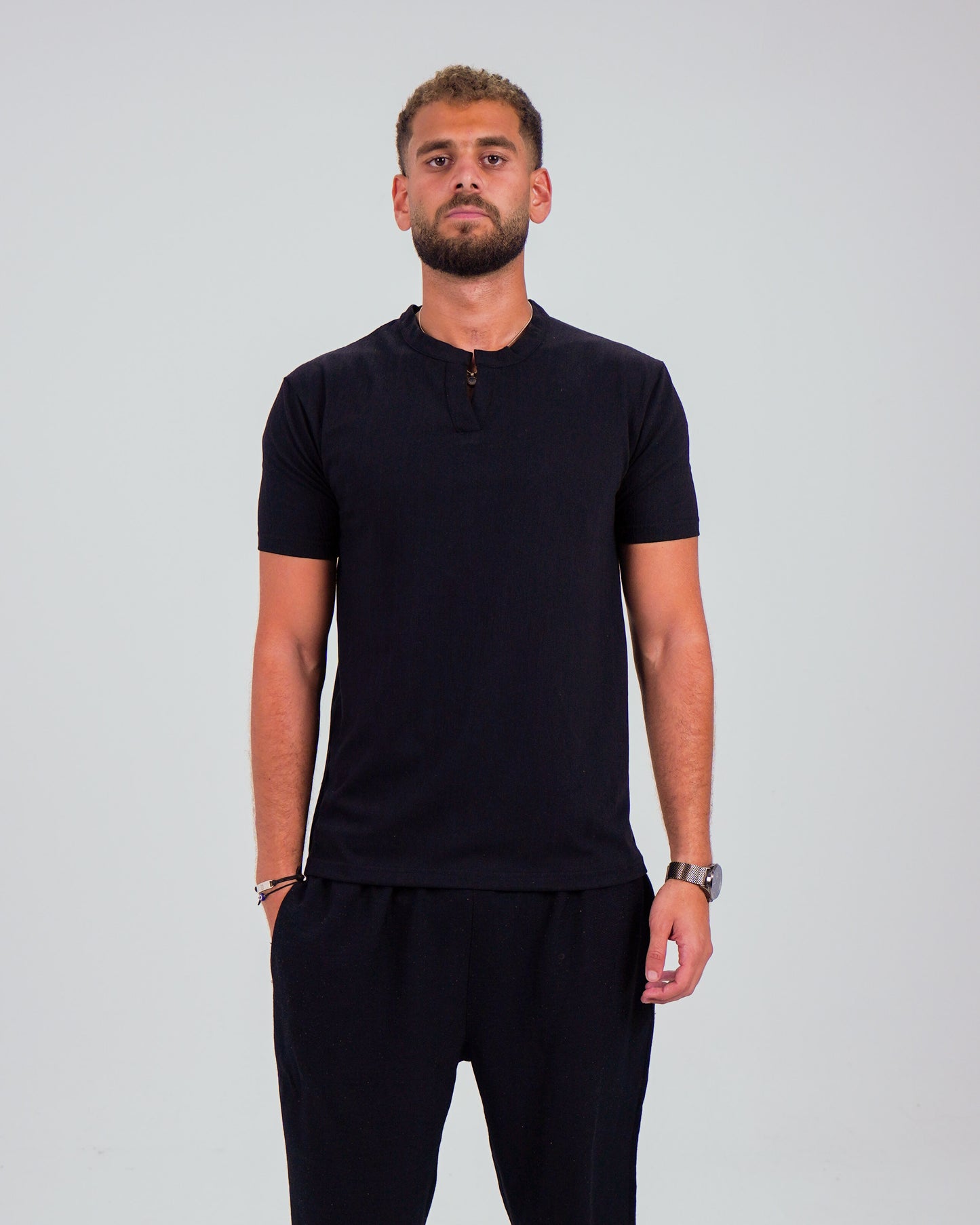 Sundown – Black Tee
